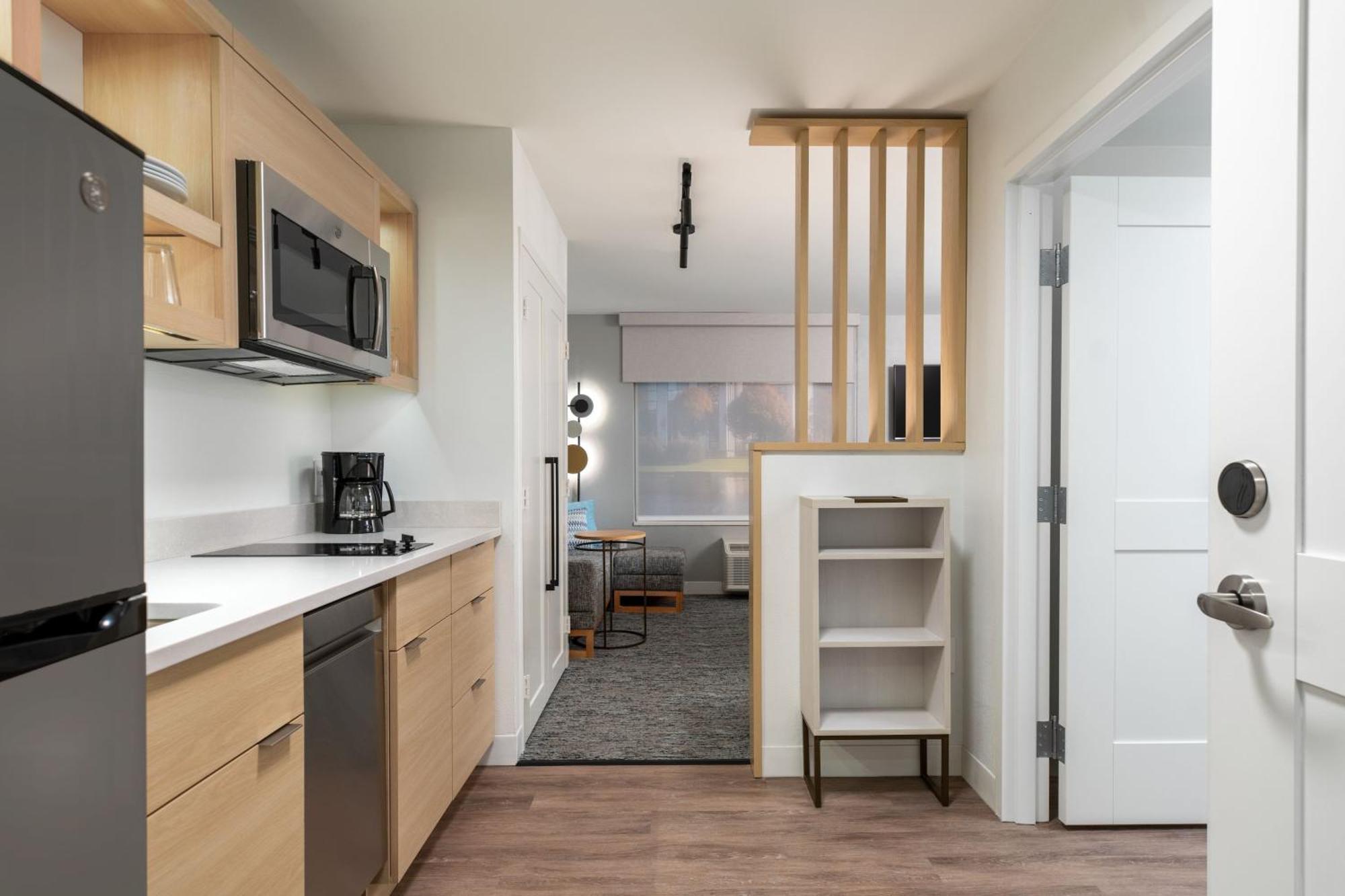 Towneplace Suites By Marriott Coeur D'Alene Exterior photo